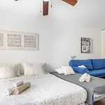 Διαμέρισμα Castle Harbour Samuel's Flat *