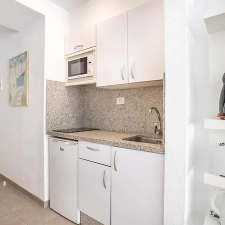 Castle Harbour Samuel's Flat Апартаменты *