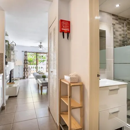 Castle Harbour Samuel's Flat Apartment Los Cristianos (Tenerife)